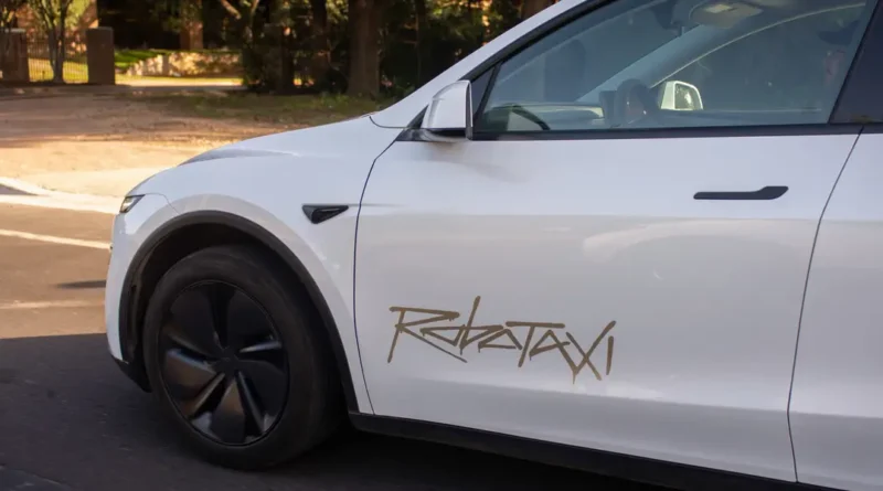 Tesla's robotaxi fleet in Texas is still playing catch-up to Waymo