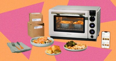 The Tovala Oven and Meal Kit Is Like a Robot Chef of Future Past
