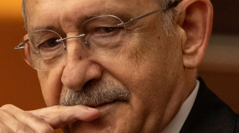 Turkey political crisis simmers as opposition vows to resist court ruling