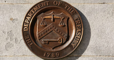 US imposes sanctions on 10 individuals, companies for aiding Iran's weapons sector