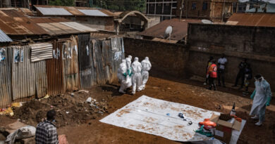Uganda Closes Border With Congo as Ebola Fears Rise