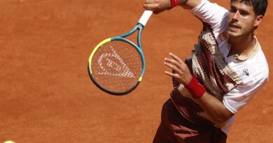 Vallejo fined for sexist remarks about female referee at French Open