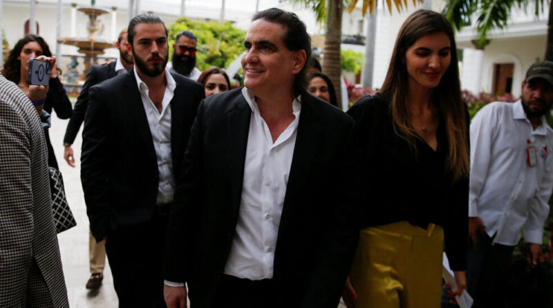 Venezuela Extradites Billionaire Tycoon Alex Saab to U.S.