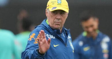 FILE - Brazil's coach Carlo Ancelotti gestures during a training session ahead of a friendly soccer match against South Korea in Goyang, South Korea, Tuesday, Oct. 7, 2025. (AP Photo/Lee Jin-man, File)