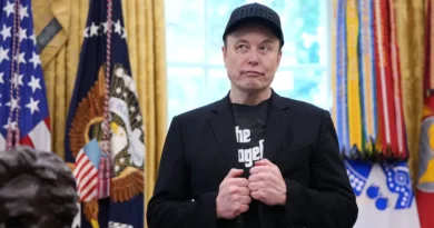 'Political stunts' and 'efforts to humiliate': See how federal workers responded to Musk's '5 things' emails