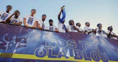 Curaçao players take part in a parade celebrating their qualification for the 2026 FIFA World Cup, in Willemstad, Curacao, Wednesday, Nov. 19, 2025. (AP Photo/Endrymar Martis)