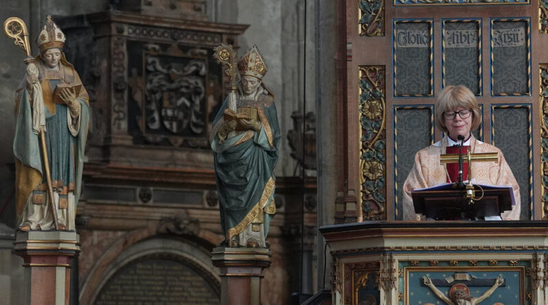 Archbishop of Canterbury Apologizes for Church of England’s Role in Forced Adoptions