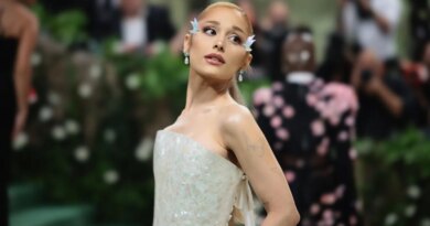 Ariana Grande Tells White House To Not Use Her Music Over ‘Barbaric’ Post