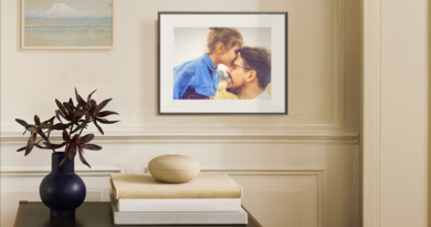 Aura's impressive e-ink photo frame doesn't even look digital | TechCrunch
