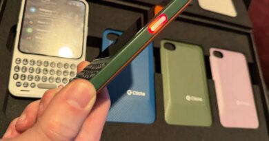 display of Clicks smartphones