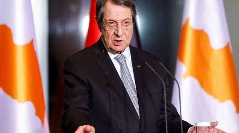 Cyprus watchdog finds possible abuse of power by ex-president Anastasiades
