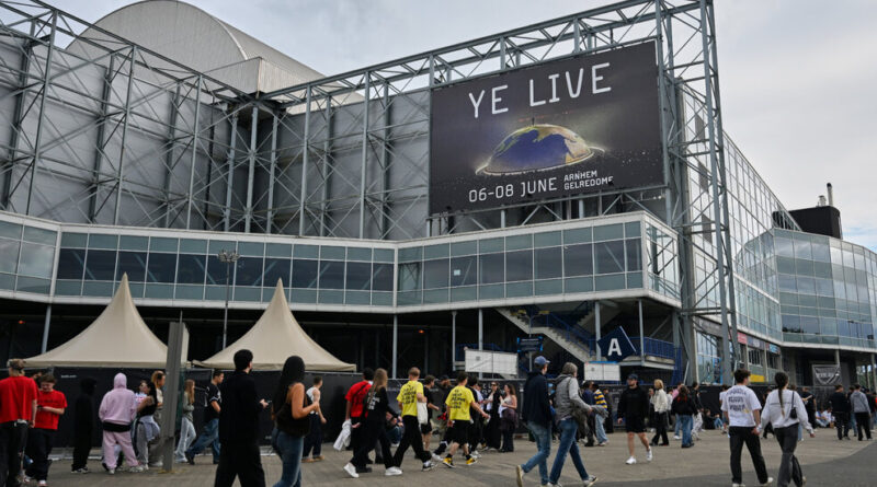 Despite Protest, Ye Takes the Stage for Thousands of European Fans