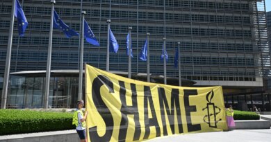 EU hosts Taliban officials for the first time in talks on deportations