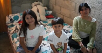 The three children of Jonathan Villon in Ecuador