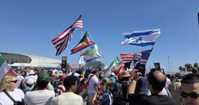 Protesters outside the Los Angeles Stadium [Ali Harb/Al Jazeera]