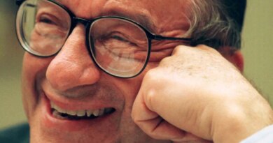 Former US Federal Reserve Chairman Alan Greenspan dies at age 100