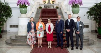 Four New Zealand Lawmakers Banned From China After Taiwan Trip