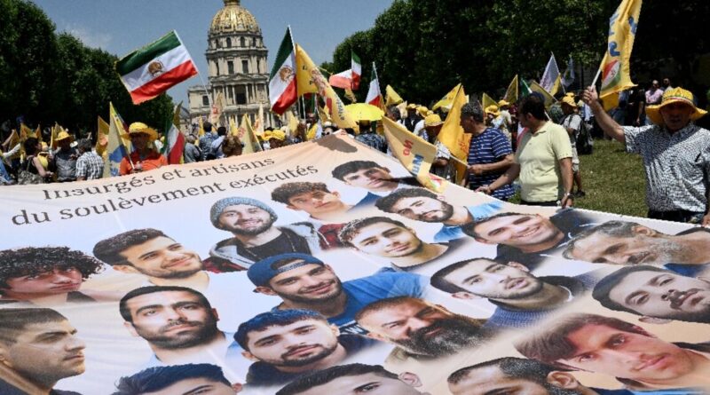 French police detain 20 at banned Iran opposition rally