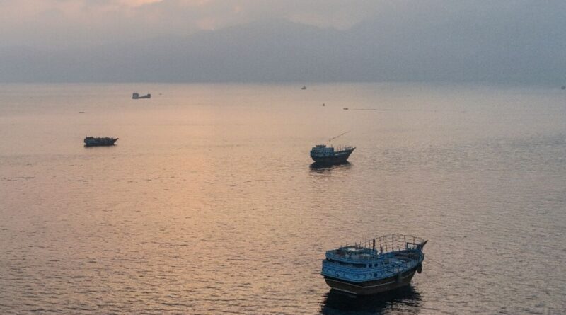Iran warns ships not to bypass its chosen Hormuz route