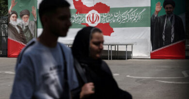 Iranian Guards' business empire to win big if U.S. sanctions lifted