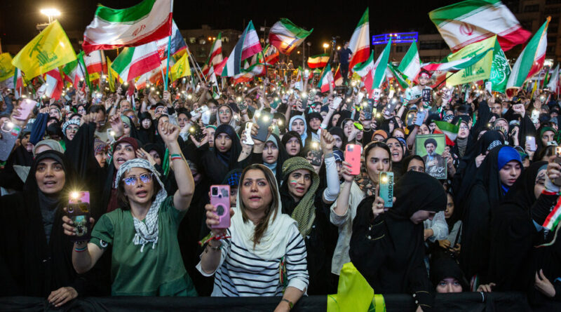Iran’s Loyalists Promote a Wider Nationalism, Unveiled Women Included