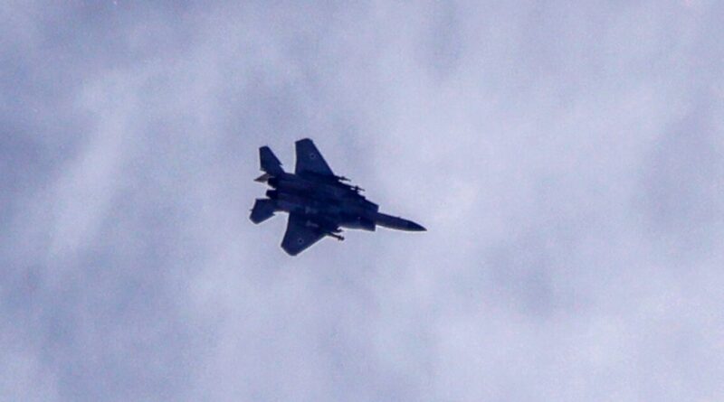 Israel, Lebanon agree to conditional ceasefire
