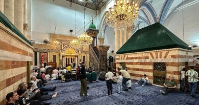 Israelis, Palestinians torn over sacred shrine in city of Hebron