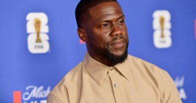 Kevin Hart And Ludacris Celebrates The World Cup At Michelob ULTRA Pitchside Club