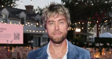 Lance Bass says there's one hour every day he looks forward to most as a parent