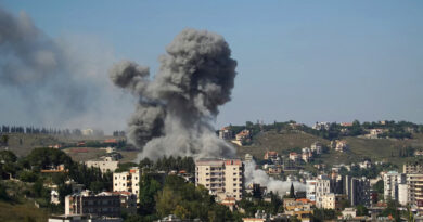 Mideast Live Updates: Fighting Persists in Lebanon, Complicating Iran Peace Talks