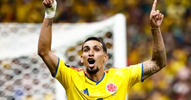 Munoz sends Colombia into World Cup knockouts after 1-0 win over DR Congo