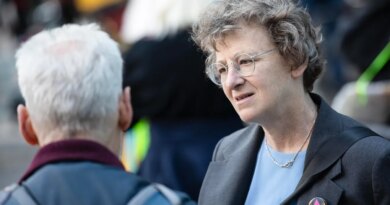 Nina Schwalbe In Run For Congress Finds These Barriers To Scientists