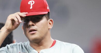 Phillies’ Former All-Star Sends Return Message After Red Sox Decision