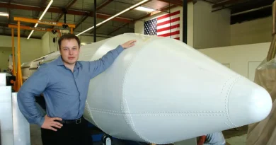 Photos of key moments in SpaceX history, from the scrappy startup days to milestone rocket launches
