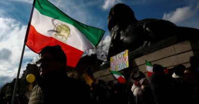 Police order last-minute ban of Iranian opposition rally in Paris