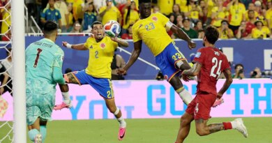 Ronaldo blanks as Colombia top group after frenetic 0-0 draw with Portugal
