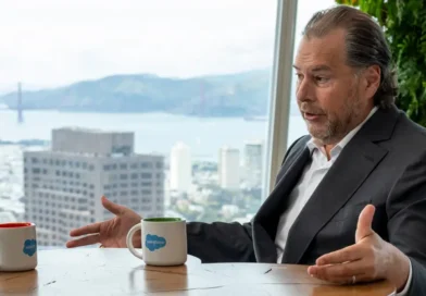 Salesforce lays off employees in a new round of cuts
