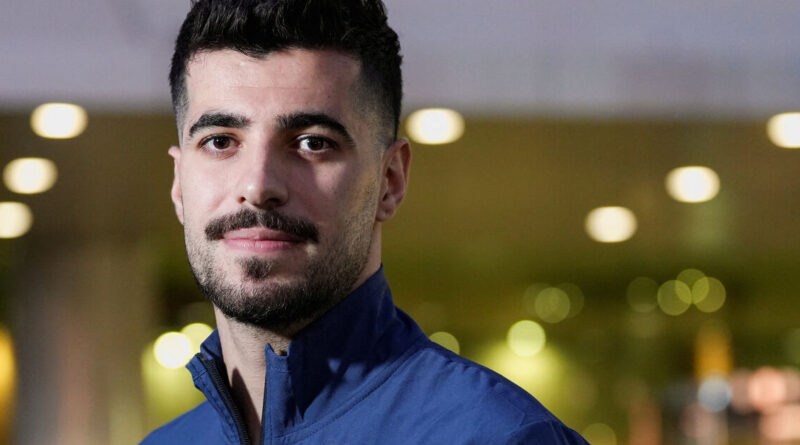 Soccer-Iran team chief slams FIFA’s 'lack of coordination' on visa issues