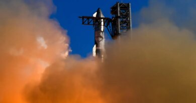 SpaceX’s AI Wing Casts Cloud Over Future Earnings, Leading Experts Say