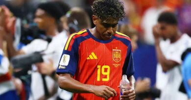 Spain held to shock draw by Cape Verde in their World Cup opener
