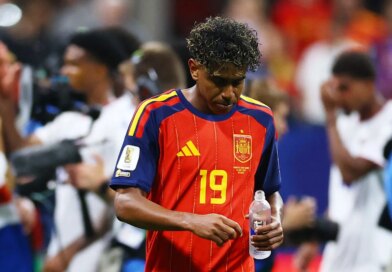 Spain held to shock draw by Cape Verde in their World Cup opener
