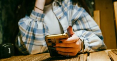 Strategy Of Employing AI Mental Health Chatbots As School Psych Counselors For Teens