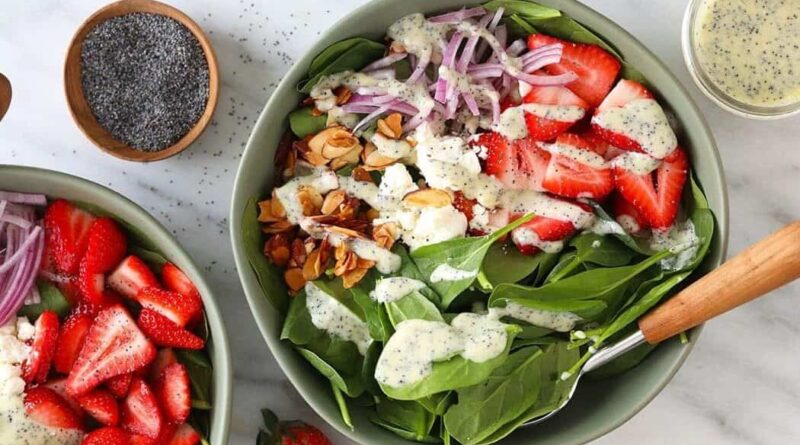 Strawberry Spinach Salad (Best Ever Poppyseed Dressing!)