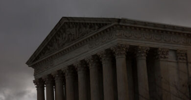 Supreme Court lets Trump end deportation protections for Syrians and Haitians