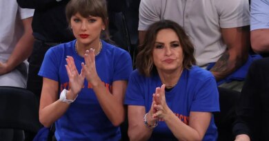 Taylor Swift Among Dozens Of Celebrities Who Were At The NBA Finals Game 4