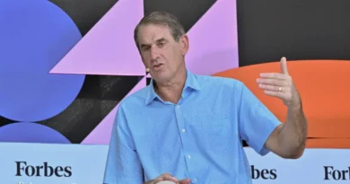 Tech investor Bill Gurley says AI doomers are ignoring a lesson from the Industrial Revolution