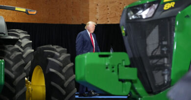 Trump, campaigning for Republicans in Wisconsin, vows quick end to Iran war