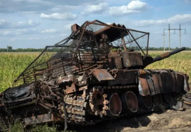 Ukraine is spilling its enemies' military secrets. Soldiers, arms makers, and foreign governments all want access.