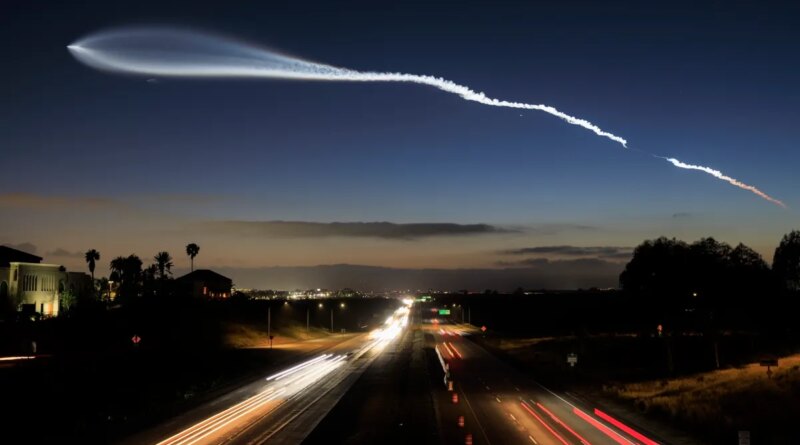 SpaceX Launches Starlink Satellites