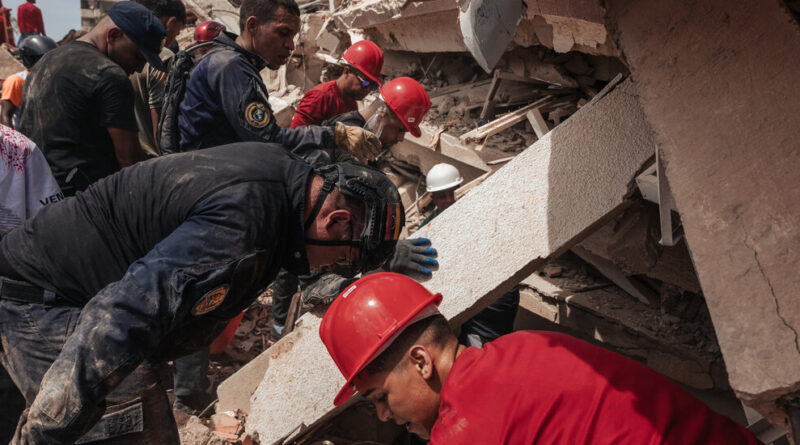 Venezuela Earthquakes Live Updates: Rescuers Race to Find Survivors